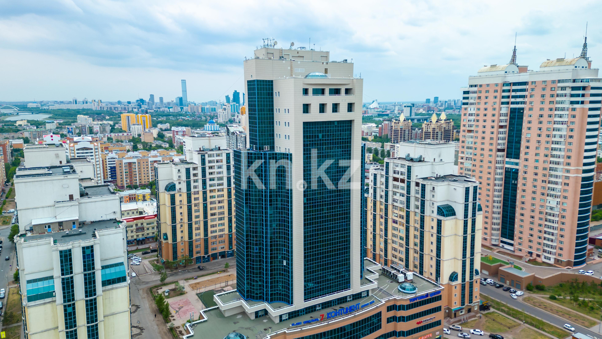 Продажа 2-комнатной квартиры, 86 м², ул. Иманбаевой в Астане - фото 24