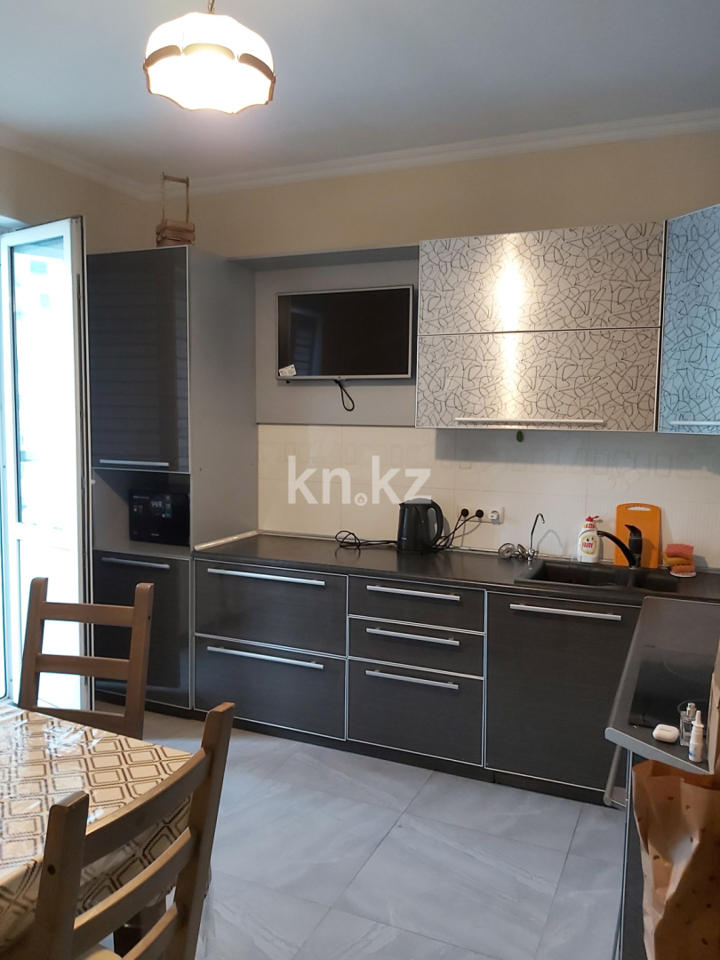 Аренда 2-комнатной квартиры, 80 м² - Аренда квартир помесячно в Алматы фото 6 из 14