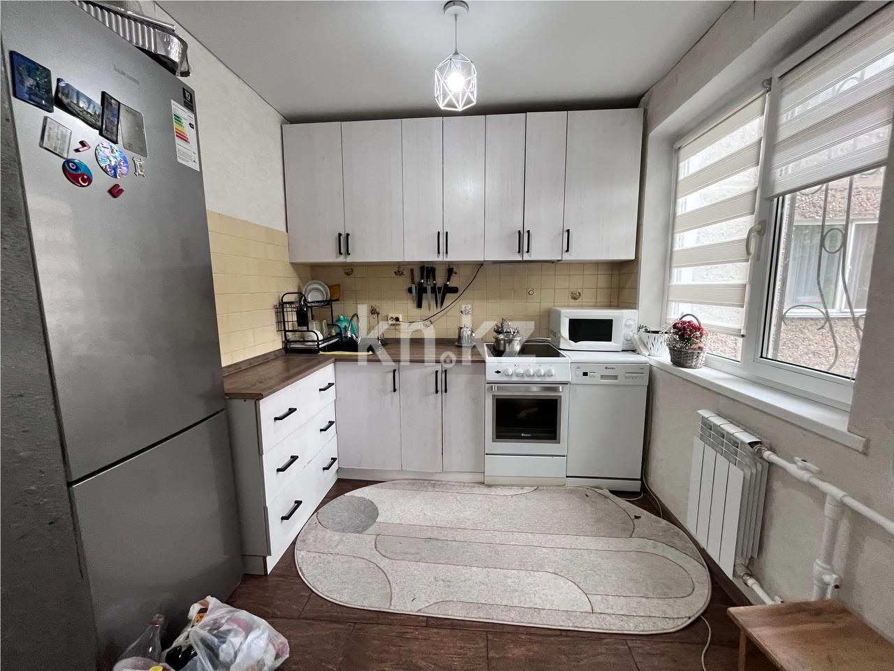 Продажа 4-комнатной квартиры, 76 м², ул. Дюсембекова - Продажа квартир в Караганде фото 5 из 20