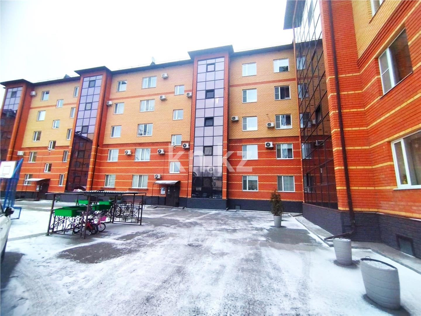 Продажа 2-комнатной квартиры, 60 м², пр. Сейфуллина, дом  10/1 в Караганде - фото 13
