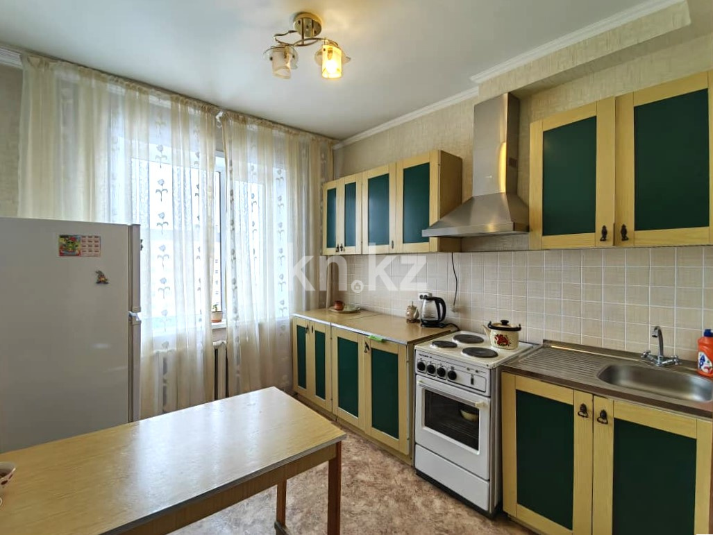Продажа 3-комнатной квартиры, 65 м² - Продажа  трехкомнатных квартир в Караганде на Юго-Востоке фото 1 из 33