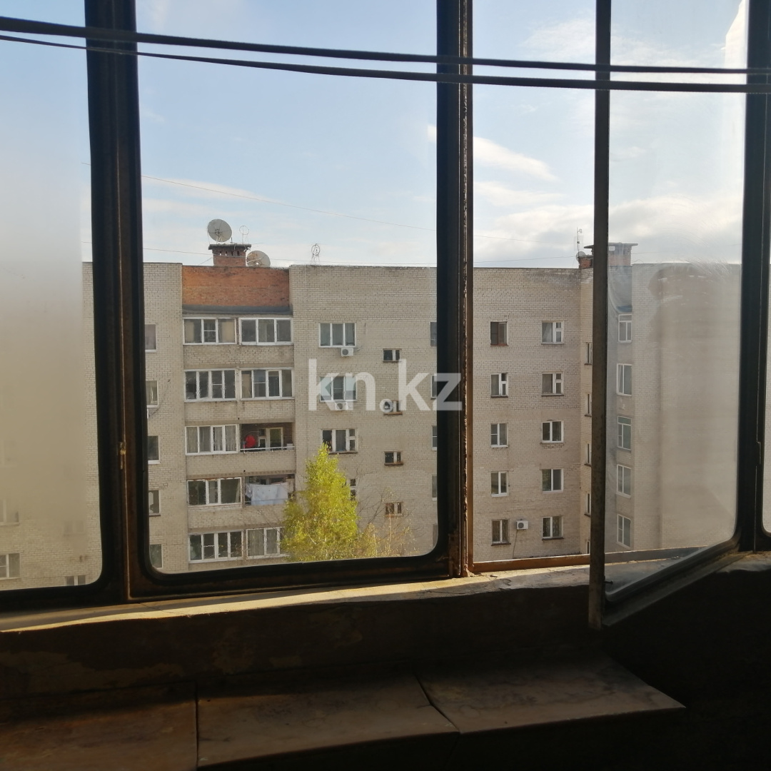 Продажа 2-комнатной квартиры, 49.4 м², пр. Назарбаева, дом  145 - Продажа и аренда недвижимости в Усть-Каменогорске фото 7 из 23