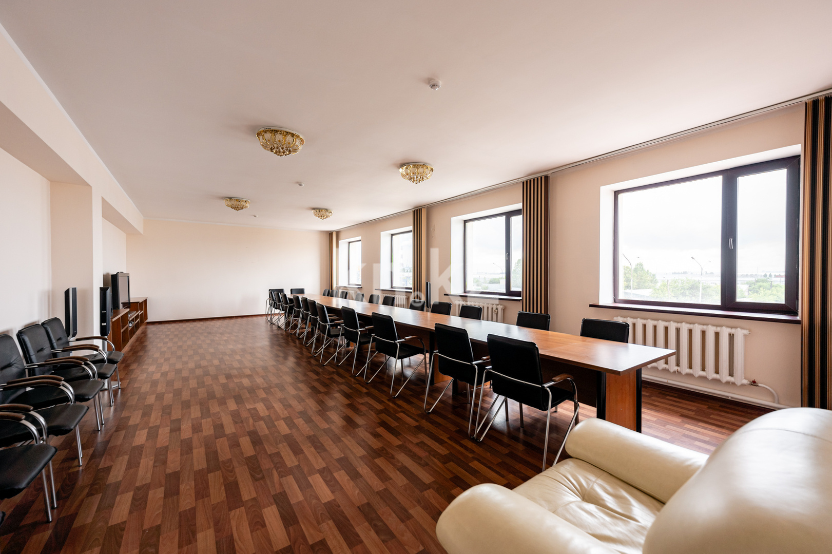 Продажа базы, 4372 м² - Продажа баз, складов и промышленной недвижимости в Астане фото 25 из 32