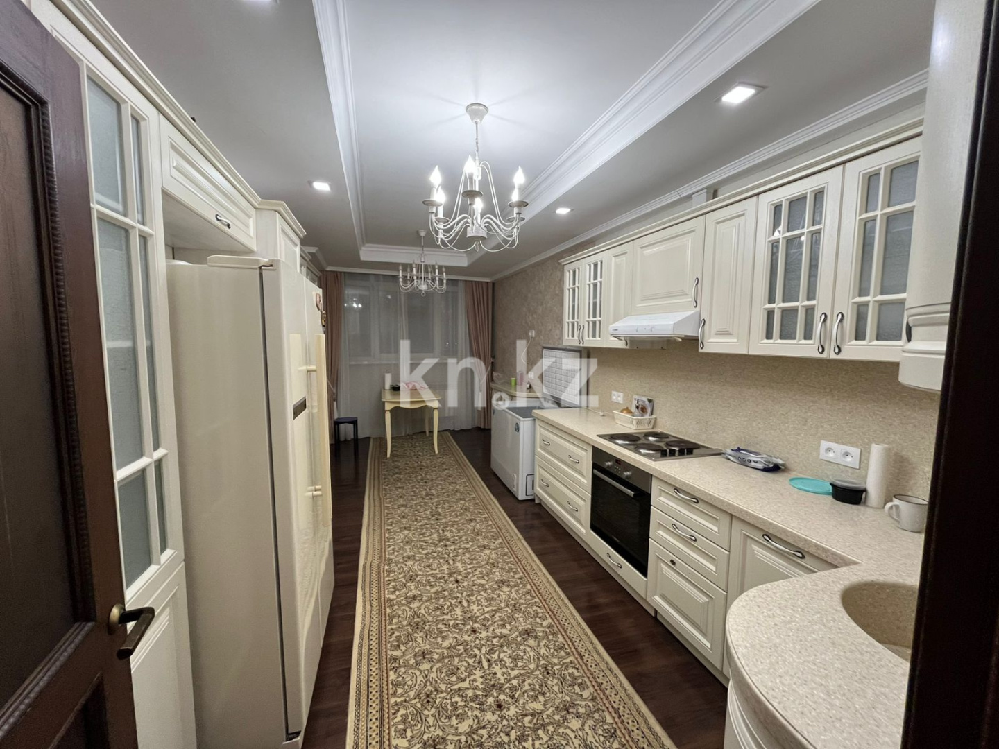 Продажа 4-комнатной квартиры, 122 м², пр. Республики - Продажа  четырехкомнатных квартир в Караганде фото 3 из 21