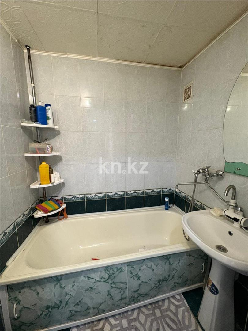 Продажа 3-комнатной квартиры, 70 м², мкр-н 8 в Темиртау - фото 12