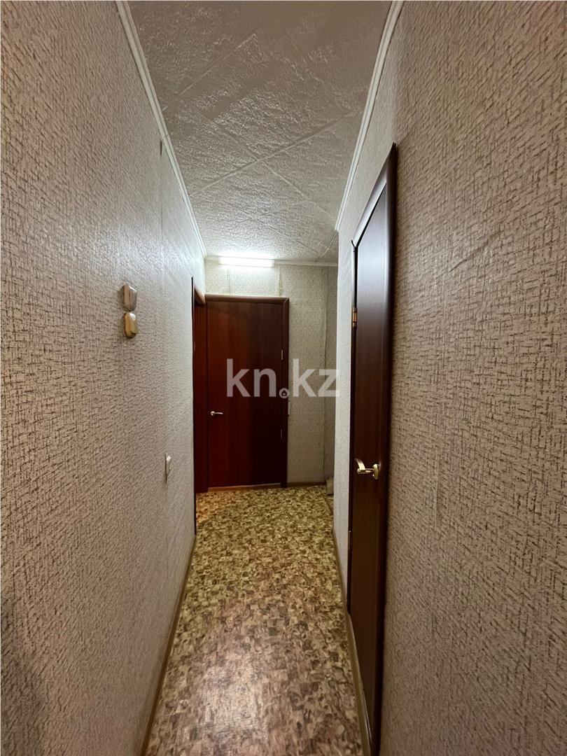 Продажа 1-комнатной квартиры, 30 м², мкр-н 18 - Продажа квартир в Караганде фото 12 из 13