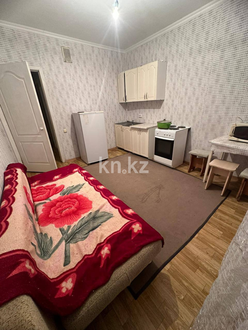 Аренда 1-комнатной квартиры, 45 м², пр. Тауелсыздык, дом  34/1 - пр. Момышулы - Аренда квартир помесячно в Казахстане фото 1 из 10