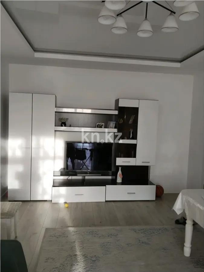 Продажа 3-комнатной квартиры, 85 м², ул. Муканова, дом  49/10 - Продажа  трехкомнатных квартир в новостройках Караганды без посредников фото 1 из 7