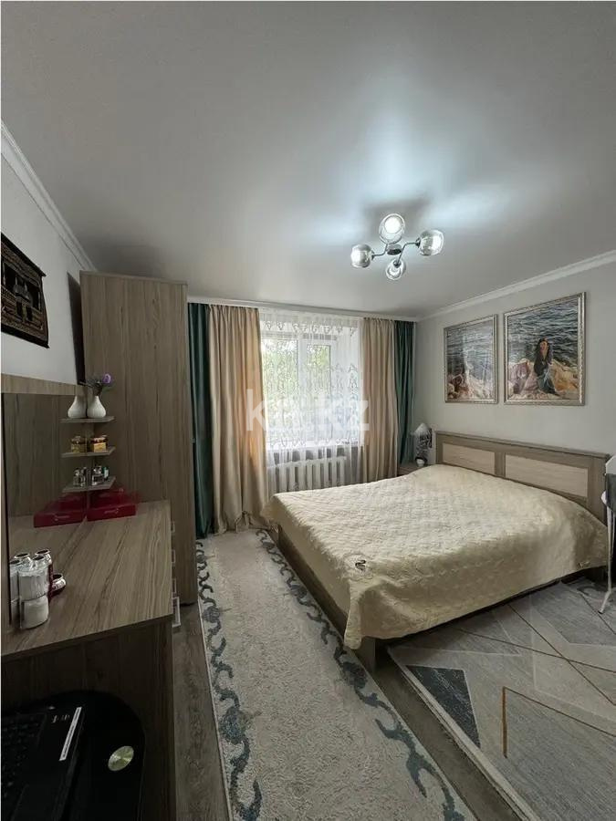 Продажа 2-комнатной квартиры, 48 м², мкр-н 18, дом  8 - Продажа квартир в Караганде фото 1 из 6