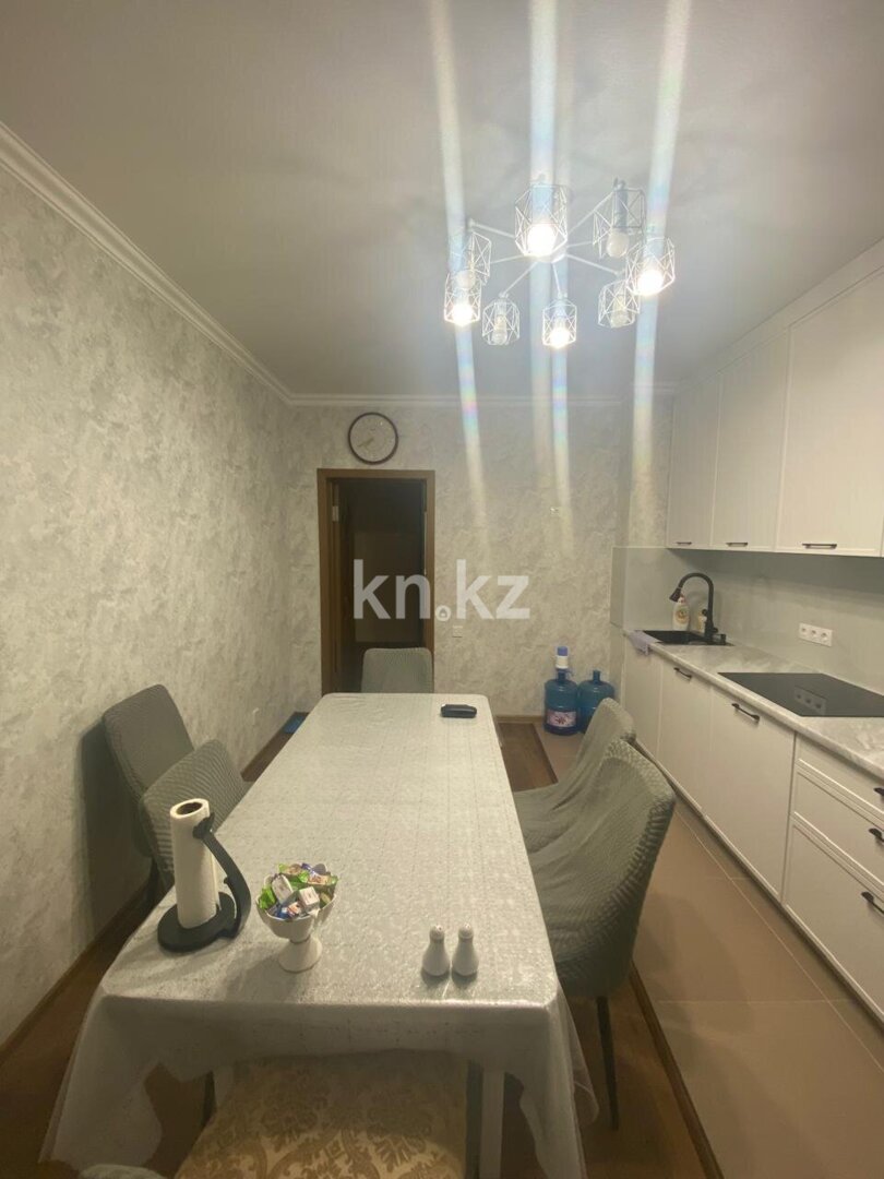 Продажа 3-комнатной квартиры, 98.2 м² в Караганде - фото 16