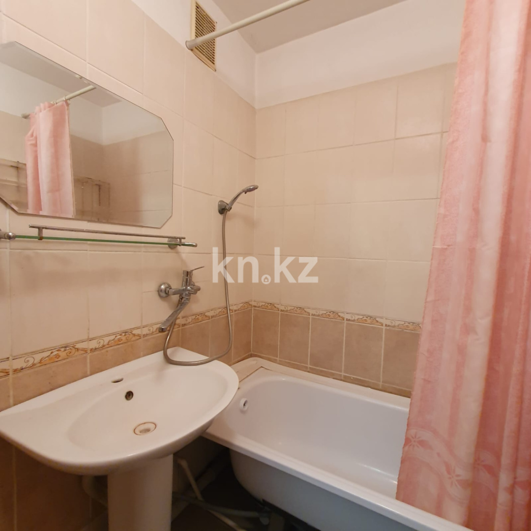 Продажа 3-комнатной квартиры, 62.2 м² - Недвижимость в Актобе фото 21 из 23