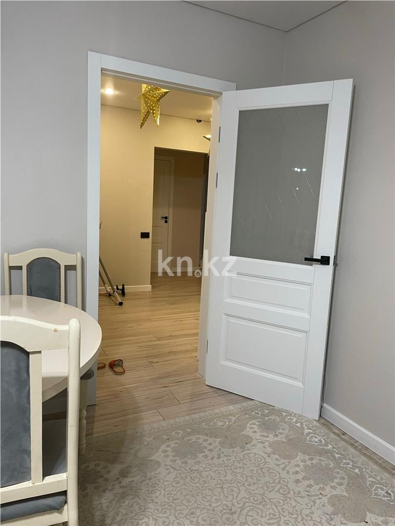 Продажа 5-комнатной квартиры, 105 м², мкр. Голубые Пруды - Продажа  пятикомнатных квартир в Караганде фото 2 из 22