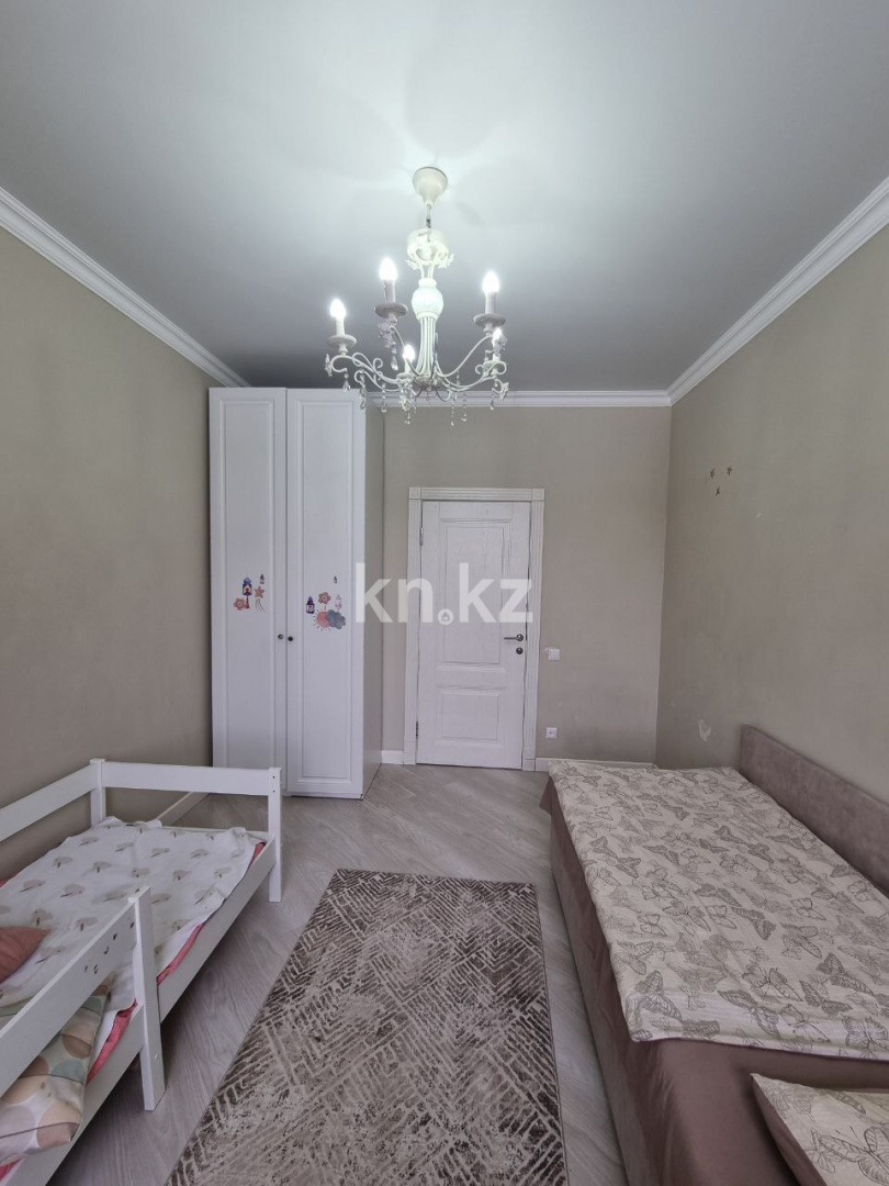 Продажа 3-комнатной квартиры, 85 м², Сакена Сейфуллина, дом  10 - Продажа квартир в Караганде фото 13 из 20