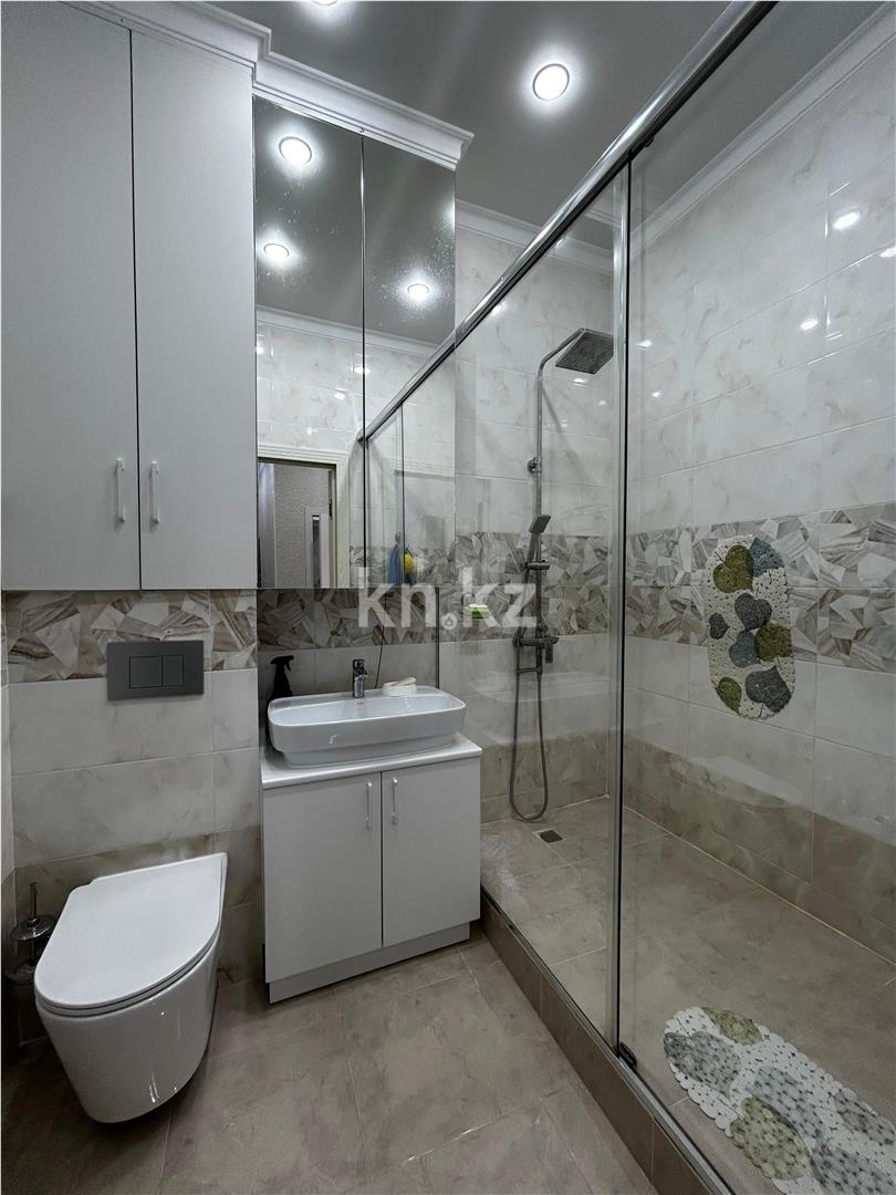 Продажа 4-комнатной квартиры, 91 м², ул. Дюсембекова - Продажа  четырехкомнатных квартир в Караганде фото 13 из 20