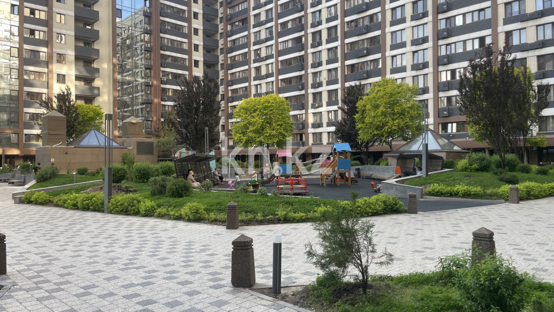 Аренда 1-комнатной квартиры посуточно, 47 м² - Аренда однокомнатных квартир посуточно в Алматы фото 7 из 12