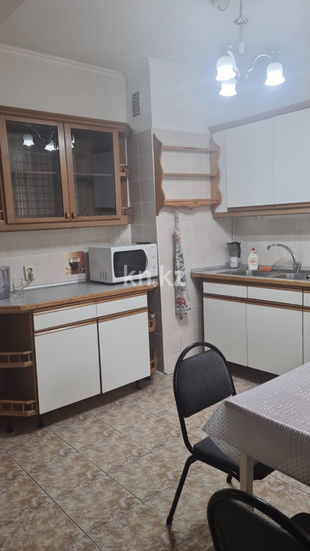 Аренда 3-комнатной квартиры, 95 м² - Аренда трехкомнатных квартир помесячно от хозяев в Алматы фото 3 из 16