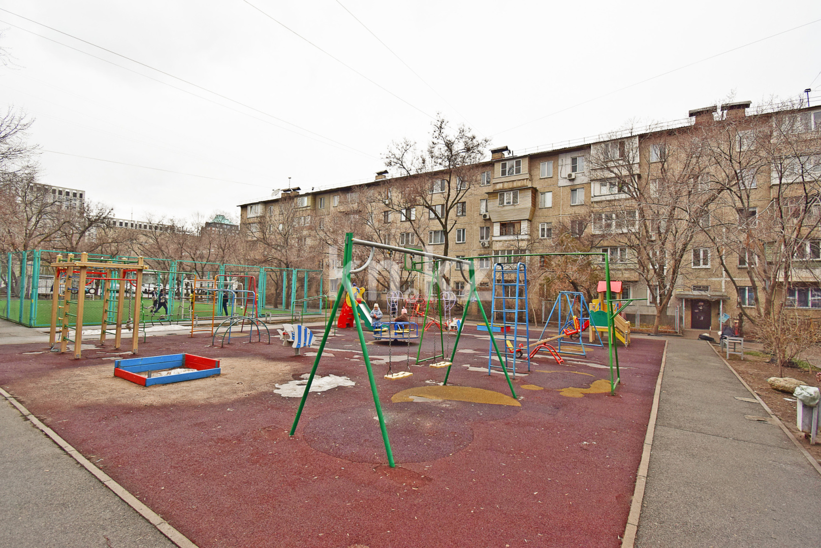 Продажа 2-комнатной квартиры, 42.3 м² - Продажа квартир в Казахстане - страница 46 фото 3 из 25