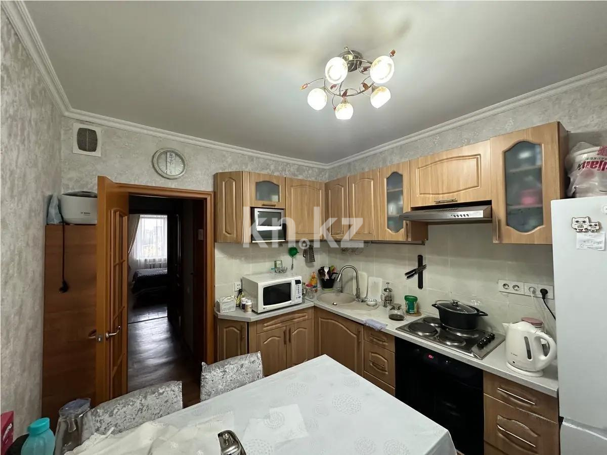 Продажа 3-комнатной квартиры, 63 м², мкр-н Степной-1, дом  7/46 - Продажа  трехкомнатных квартир в Караганде фото 4 из 7