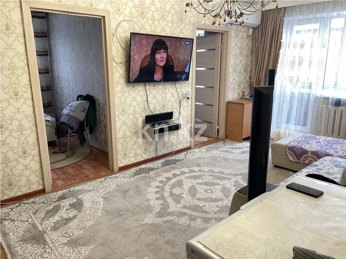 Продажа 3-комнатной квартиры, 49 м², мкр-н Восток-2, дом  13 - Продажа  трехкомнатных квартир в Караганде фото 1 из 6