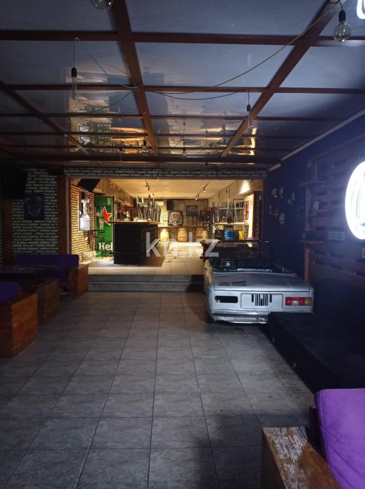 Продажа , 900 м², ул. Алтынсарина в Алматы - фото 20