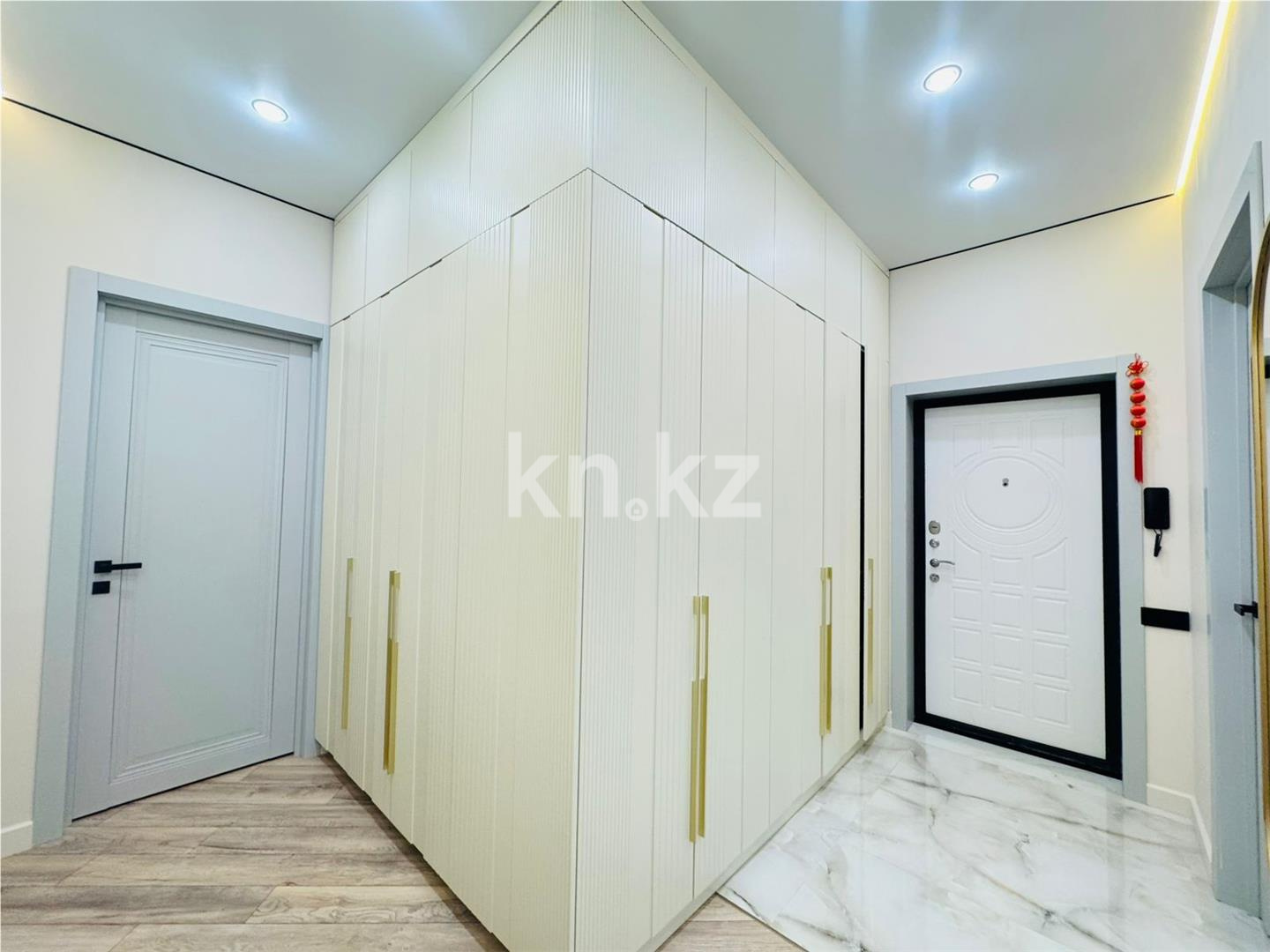 Продажа 2-комнатной квартиры, 64 м², ул. Баглановой в Астане - фото 12