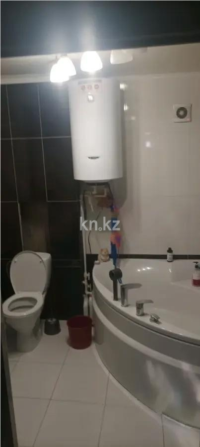 Продажа 3-комнатной квартиры, 60 м² - Продажа трехкомнатных квартир от собственников в Караганде - страница 2 фото 2 из 2