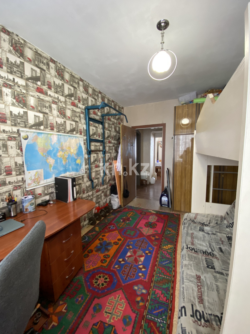 Продажа 3-комнатной квартиры, 63.6 м², мкр. Голубые Пруды, дом  6 - Продажа квартир в Караганде фото 8 из 13