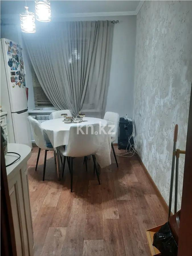 Продажа 2-комнатной квартиры, 64 м², мкр. Голубые Пруды, дом  7 - Продажа квартир в Караганде фото 2 из 4
