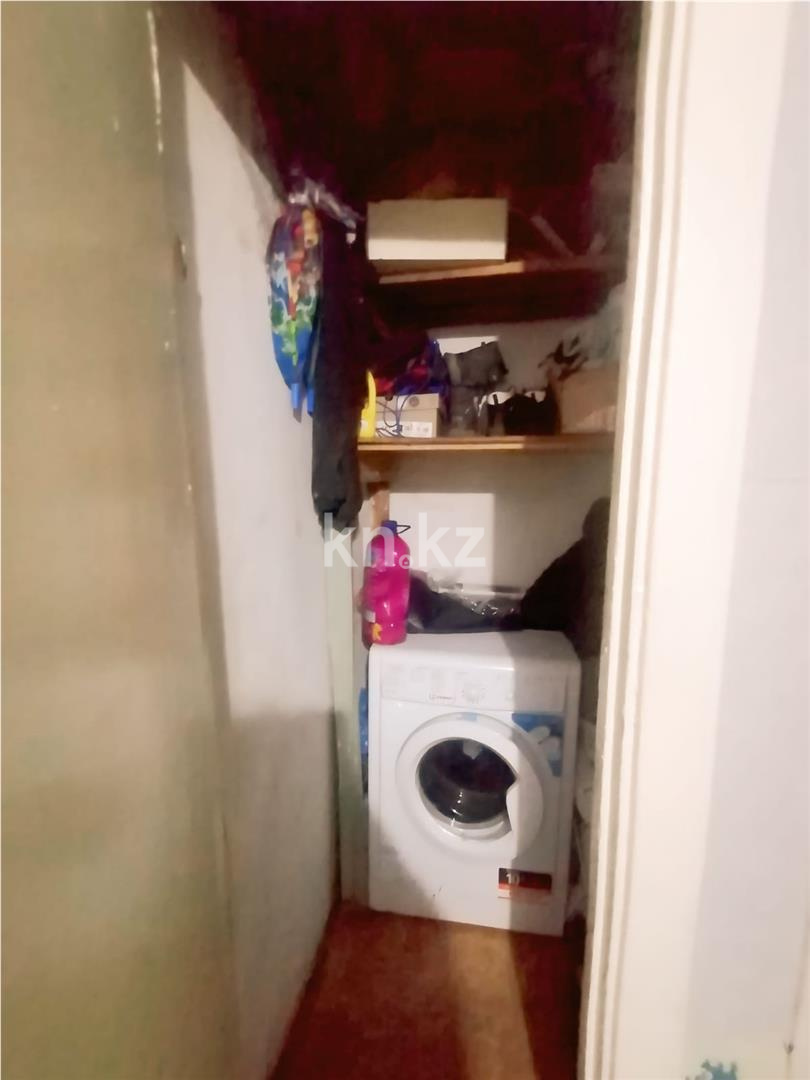 Продажа 4-комнатной квартиры, 64 м², мкр-н 16 - Продажа  четырехкомнатных квартир в Караганде с фото фото 17 из 26