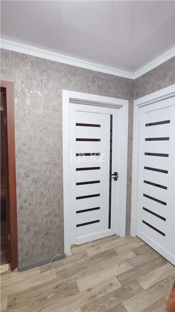 Продажа 3-комнатной квартиры, 63 м², мкр-н Восток-2 - Продажа квартир в Караганде фото 9 из 11