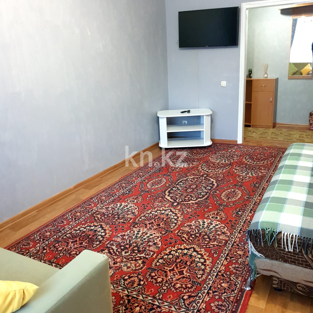 Аренда 3-комнатной квартиры посуточно, 68 м², пр. Металлургов, дом  19/2 - Аренда жилой и коммерческой недвижимости в Темиртау фото 3 из 33