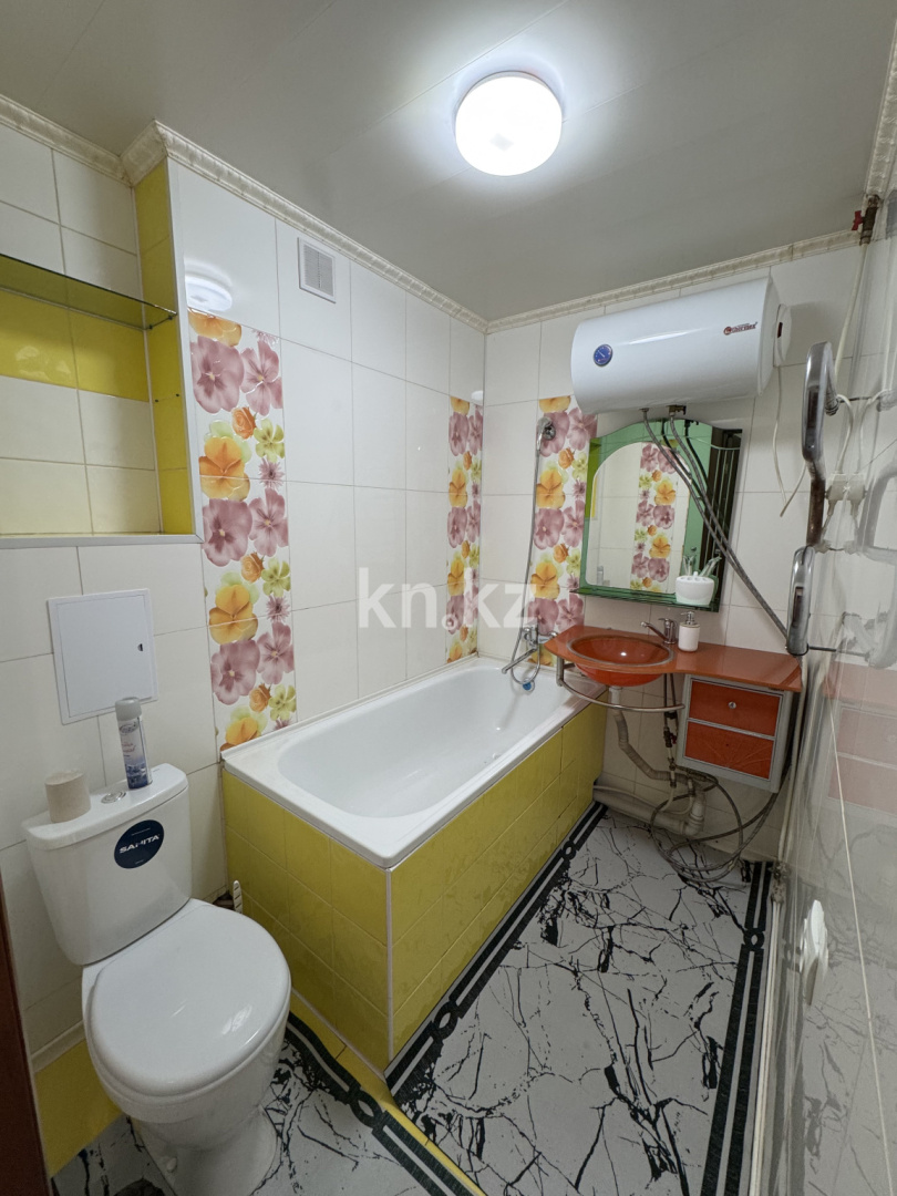 Аренда 2-комнатной квартиры посуточно, 52 м², Назарбаева, дом  21 в Павлодаре - фото 7