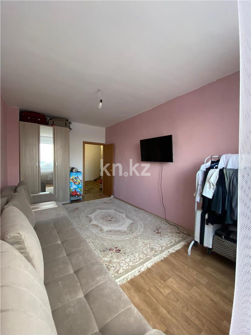 Продажа 2-комнатной квартиры, 47 м², ул. Момышулы, дом  24 в Караганде - фото 2