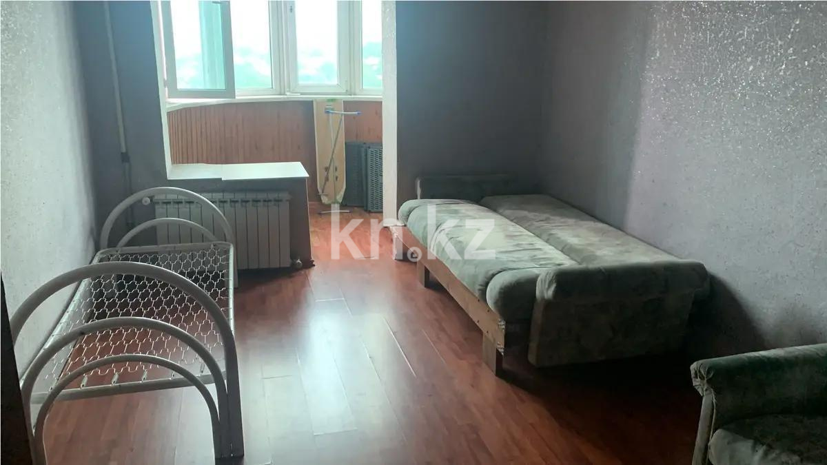 Продажа 3-комнатной квартиры, 70 м², ул. Толе би, дом  280 - Продажа  трехкомнатных квартир в Алматы без посредников фото 1 из 4