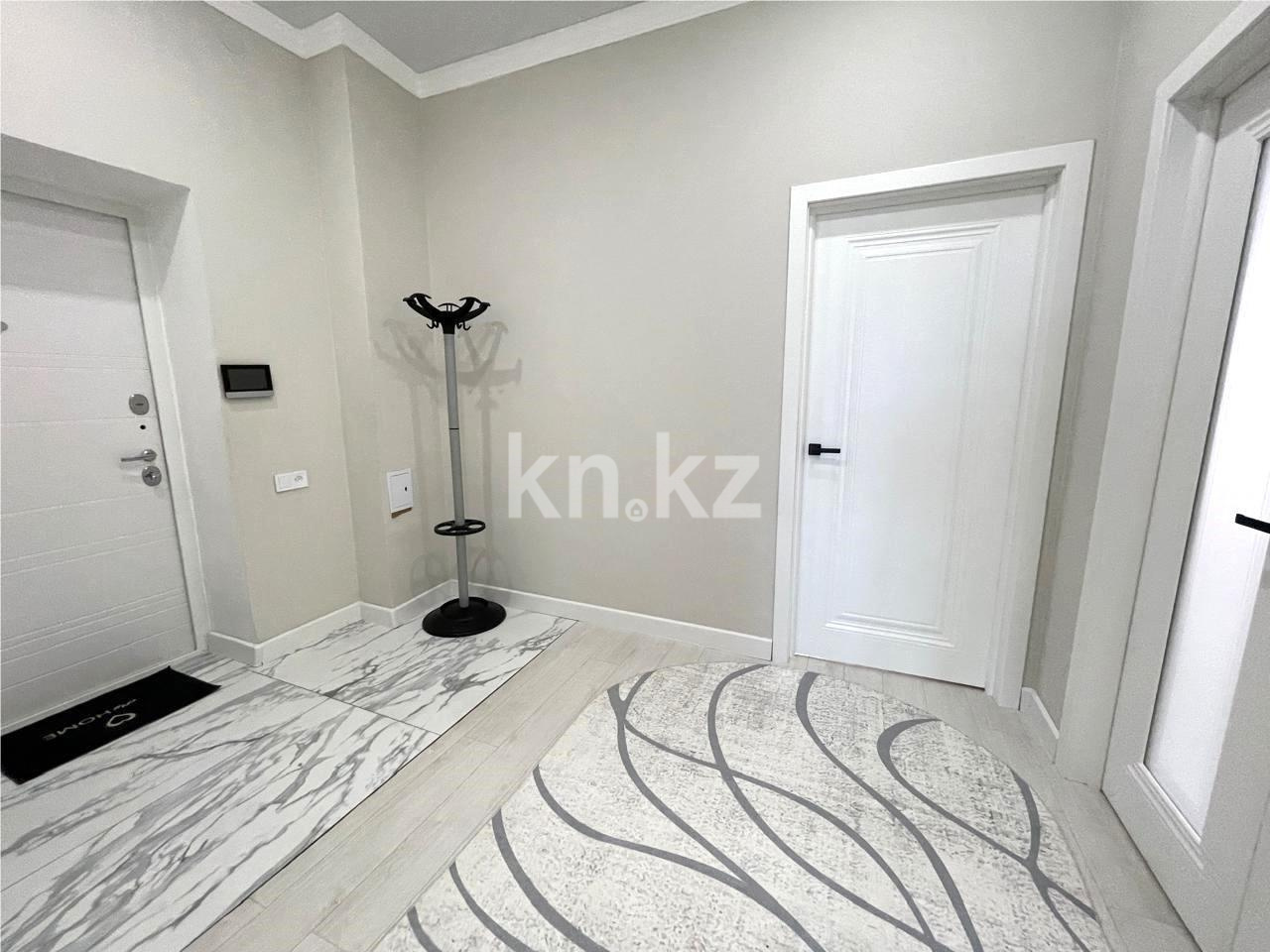 Продажа 3-комнатной квартиры, 94 м², ул. Муканова - Продажа квартир в Караганде фото 14 из 20