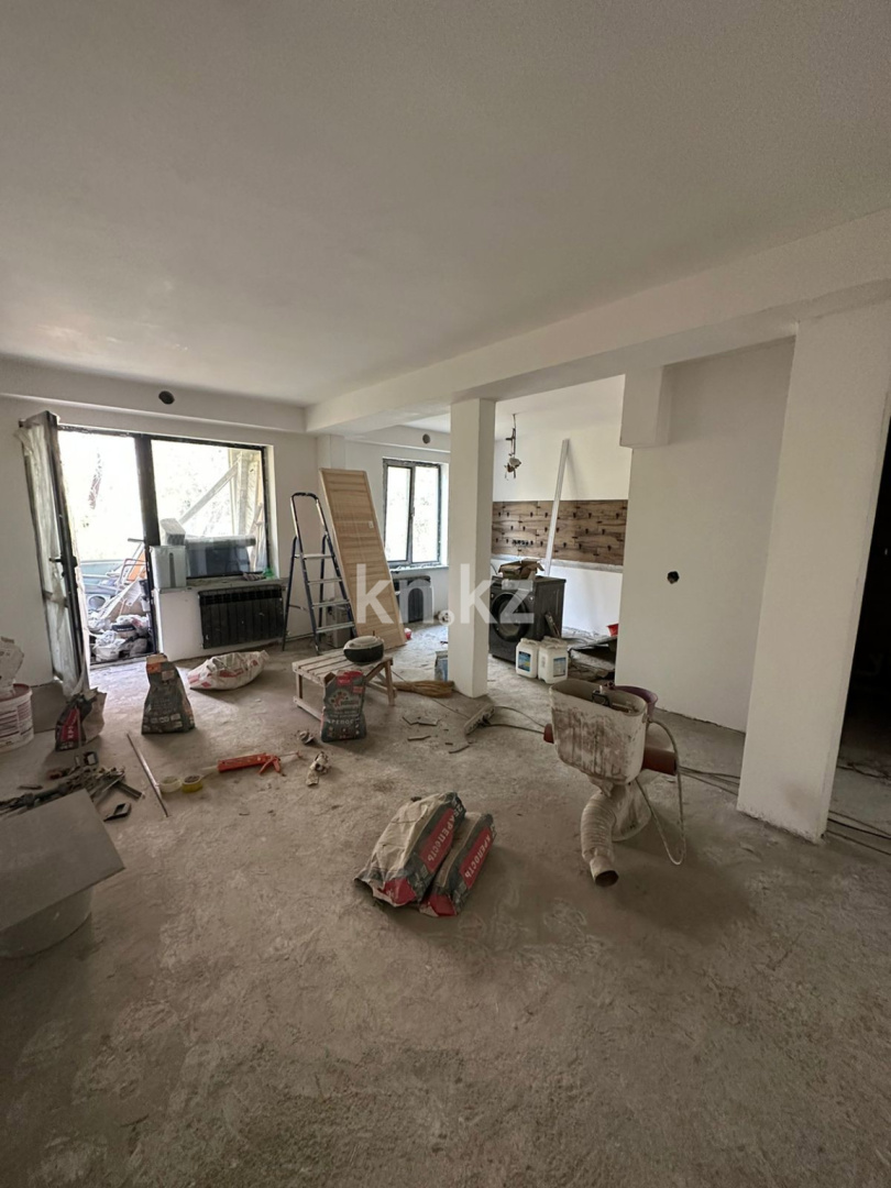 Продажа 4-комнатной квартиры, 80 м², ул. Чайковского - Продажа  четырехкомнатных квартир в Алматы с фото фото 1 из 11