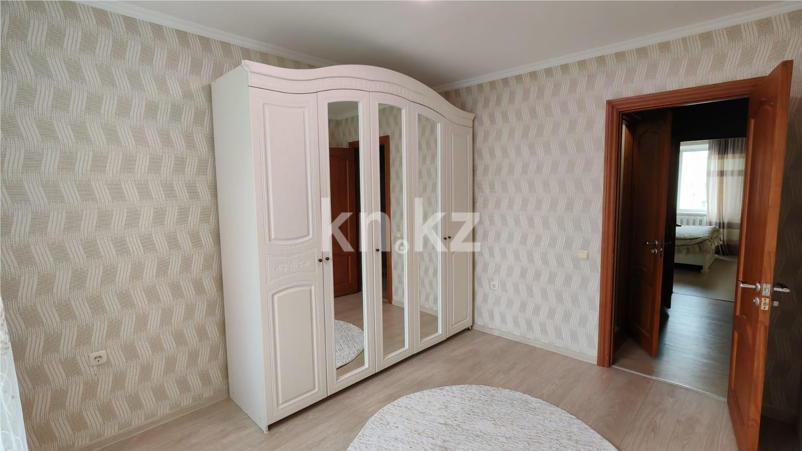 Продажа 3-комнатной квартиры, 64 м², ул. Муканова - Продажа квартир в Караганде фото 7 из 15