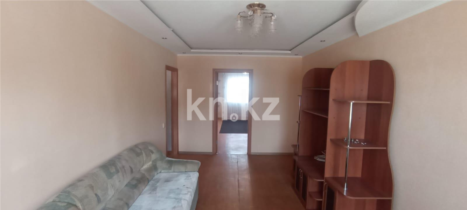 Продажа 2-комнатной квартиры, 44 м², мкр-н 16 - Продажа  двухкомнатных квартир в Караганде фото 1 из 11