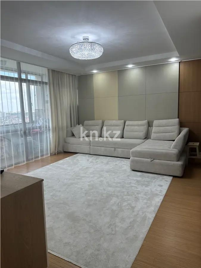 Продажа 3-комнатной квартиры, 96 м², пр. Кошкарбаева, дом  10/1 в Астане