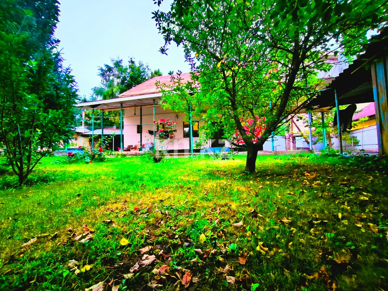 Продажа 7-комнатного дома, 365 м² - Продажа домов, коттеджей в Алматы фото 5 из 10