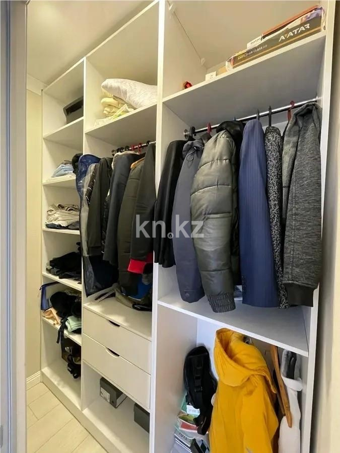 Продажа 5-комнатной квартиры, 120 м², мкр-н Голубые Пруды - Продажа квартир в Караганде фото 19 из 23