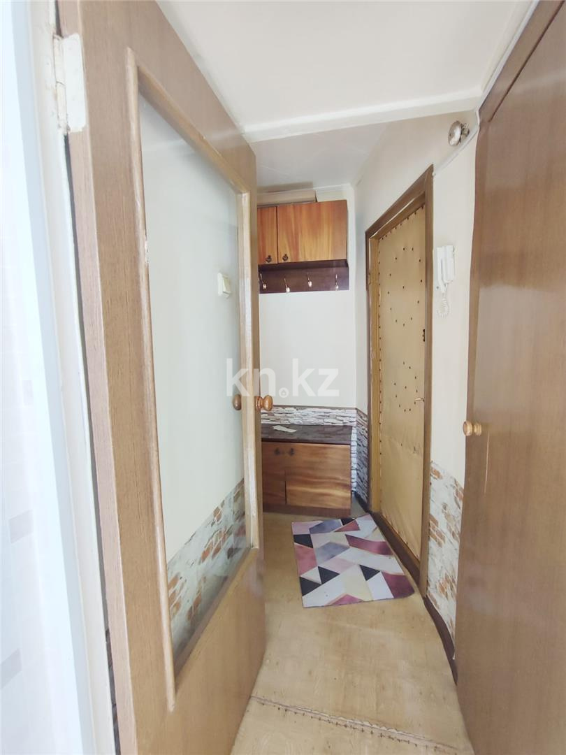 Продажа 3-комнатной квартиры, 65 м², мкр-н Восток-2 - Продажа квартир в Караганде фото 15 из 17