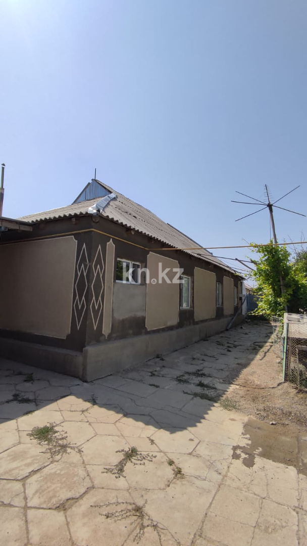 Продажа 5-комнатного дома, 127 м², Центральная - Продажа и аренда недвижимости в Таразе фото 1 из 39