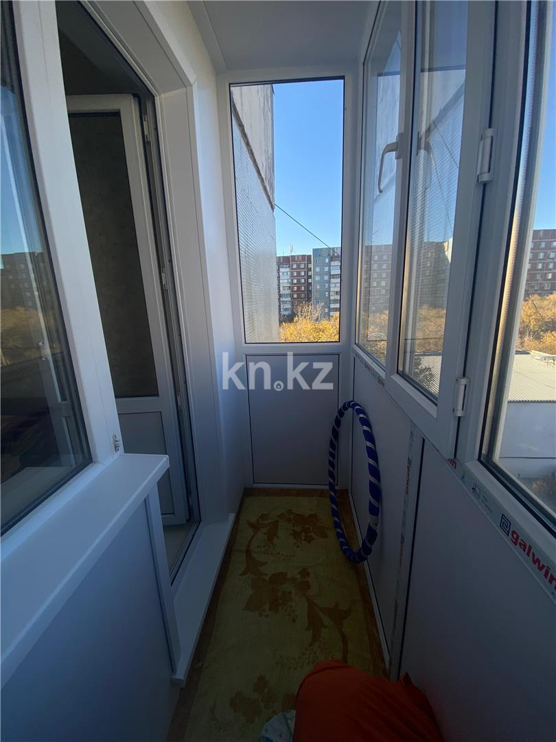 Продажа 4-комнатной квартиры, 61 м², ул. Язева - Продажа  четырехкомнатных квартир в Караганде фото 21 из 24