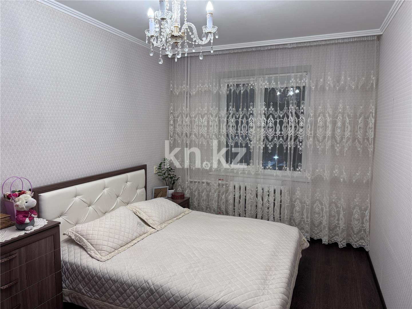 Продажа 3-комнатной квартиры, 64 м², ул. Муканова в Караганде - фото 3