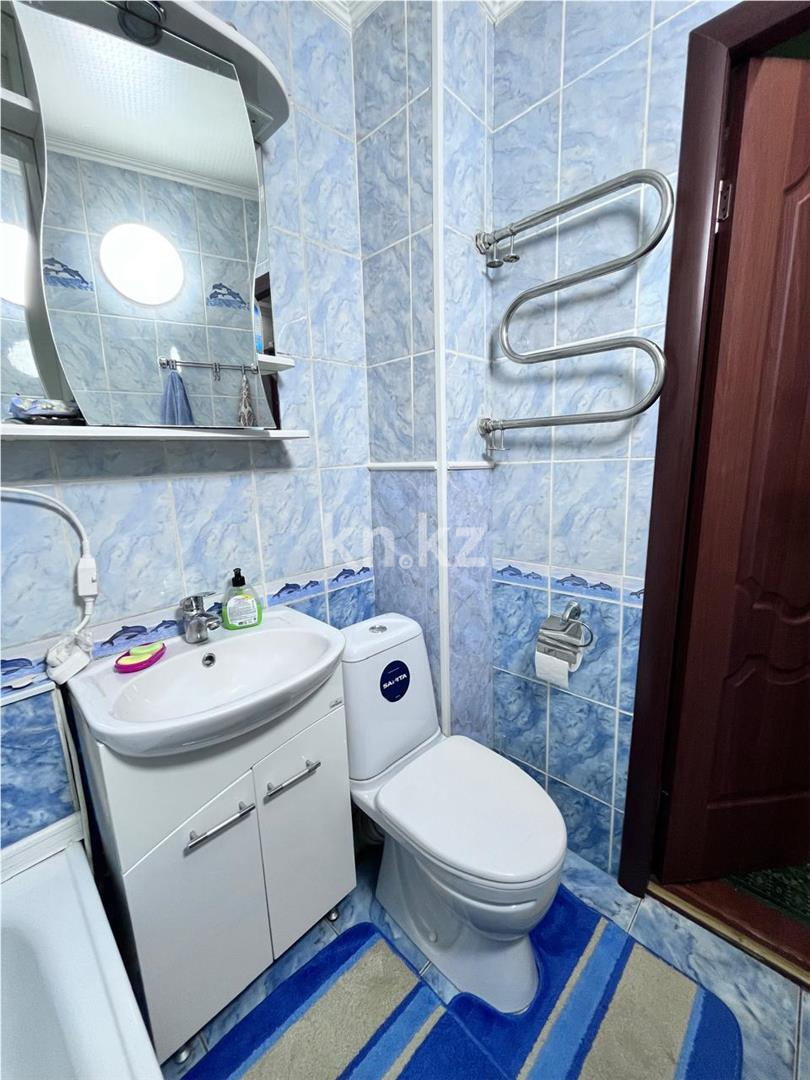Продажа 2-комнатной квартиры, 45 м², ул. Ержанова, дом  63 - Продажа  двухкомнатных квартир в Караганде фото 10 из 14