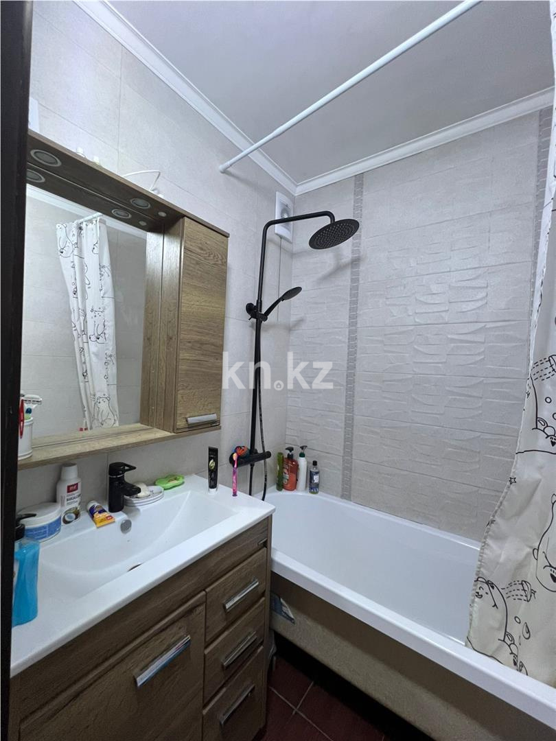 Продажа 5-комнатной квартиры, 98 м² в Караганде - фото 11