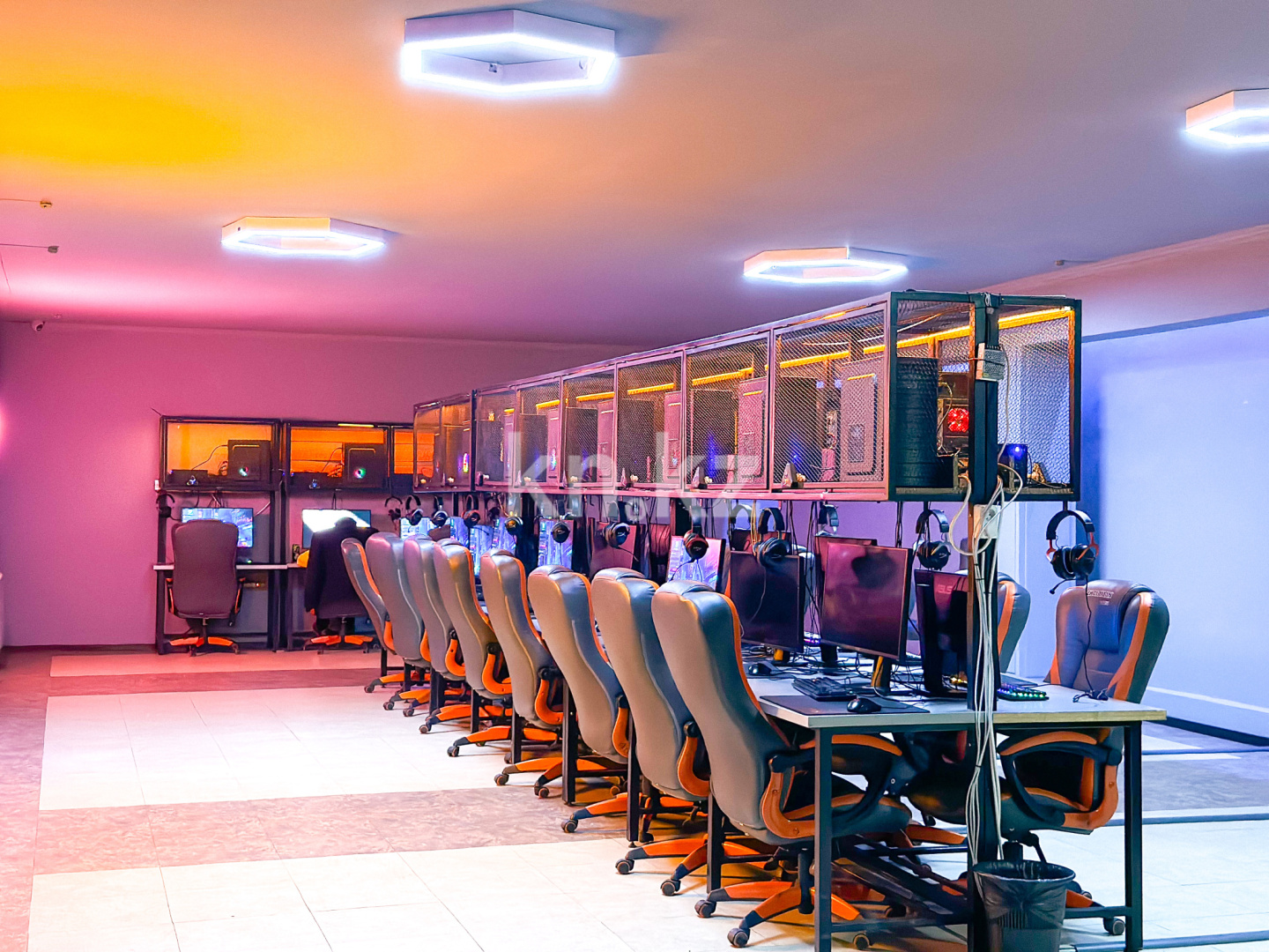 Продажа , 150 м², ул. Менделеева, дом  59а - Продажа действующего бизнеса в Алматы с фото фото 17 из 21