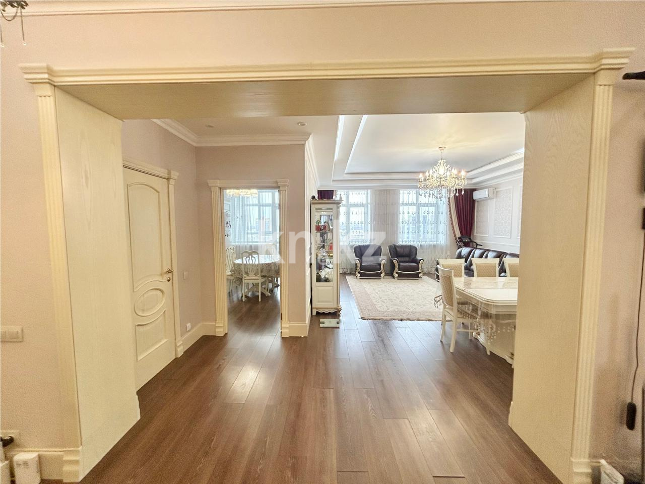 Продажа 3-комнатной квартиры, 114 м², ул. Аманжолова - Продажа квартир в новостройках Караганды фото 10 из 19