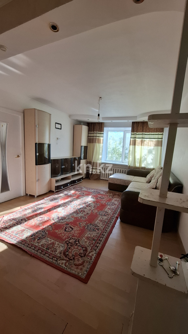 Аренда 4-комнатной квартиры, 71 м² - Аренда квартир помесячно в Караганде фото 5 из 12